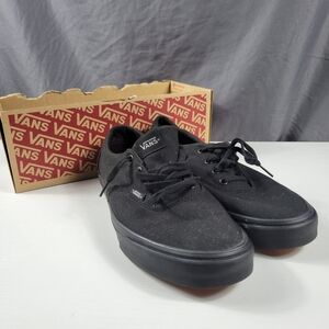 Vans Womans Canvas Sneaker Size 11